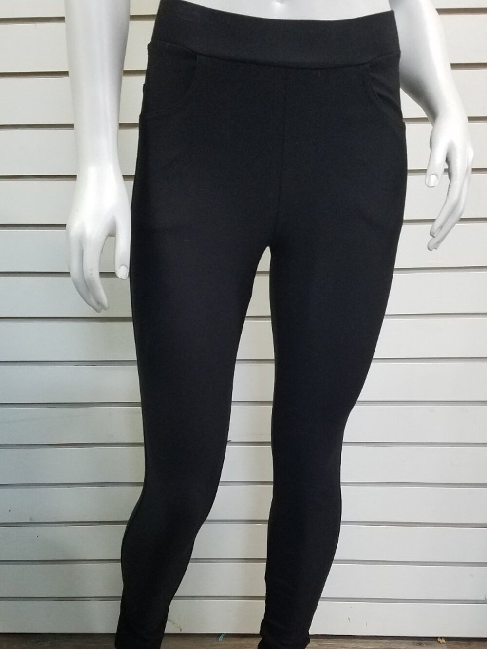 Black dressy pocketed ponte pant